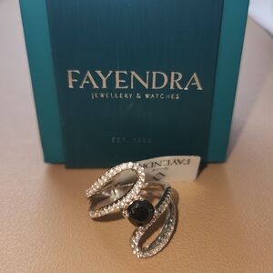 Silver and Black Women's Ring